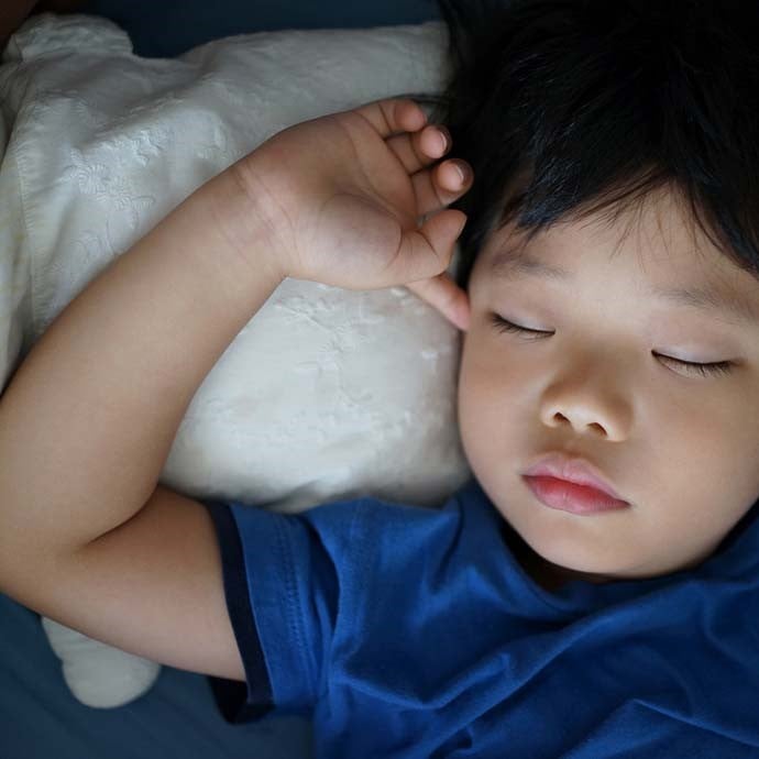  Alarma de cama para enuresis en la cama, entrenamiento para  niños y niños para detener la humedad nocturna Soluciones fáciles Control  de la enuresis nocturna : Salud y Hogar